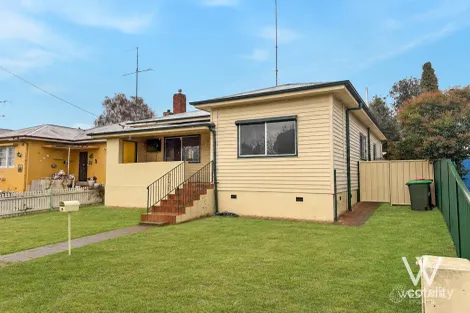 9 Torch St, South Bathurst, NSW 2795