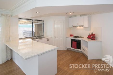 Property photo of 52 Lilly Crescent West Busselton WA 6280