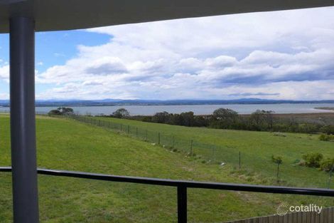 Property photo of 8 Eagle Bay Terrace Paynesville VIC 3880