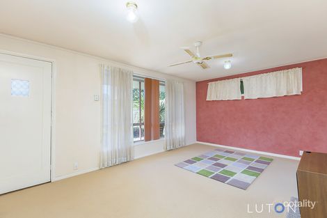 32 Knaggs Cres, Page, ACT 2614