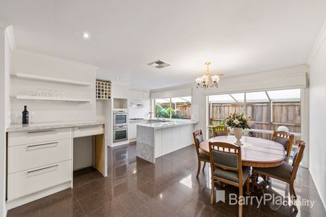 Property photo of 8 Fleetwood Circuit Melton West VIC 3337