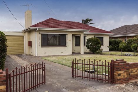 18 Honeyton St, Seaton, SA 5023