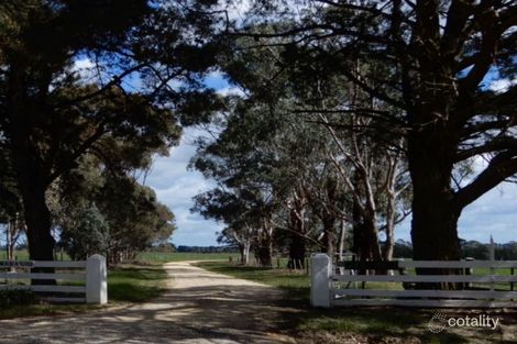 390 Barrs Lane, Flynn, VIC 3844