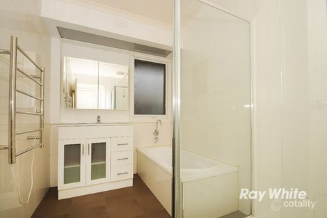 Property photo of 22 Bunarong Drive Frankston VIC 3199