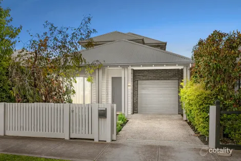 6 River St, Newport, VIC 3015