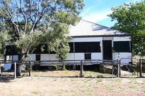 28 Saint Catherine St, Isisford, QLD 4731