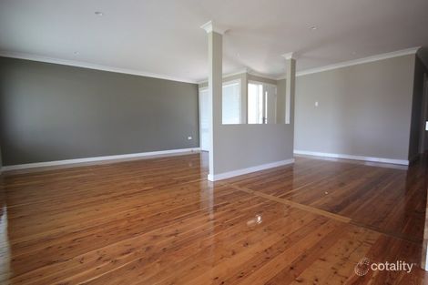 Property photo of 12 Wheeler Place Minto NSW 2566