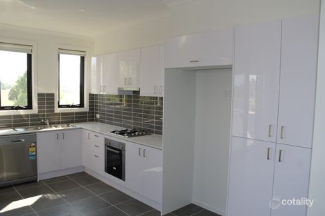 Property photo of 6/90-92 Mackillop Way Clyde North VIC 3978