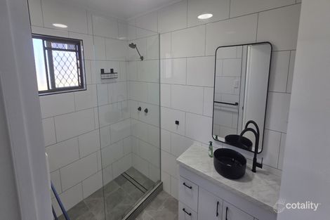 Property photo of 57 Carr Crescent Lucinda QLD 4850
