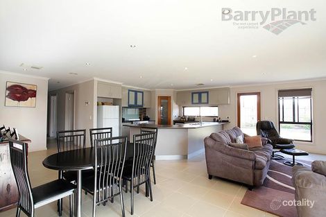 Property photo of 30 Christina Crescent Kurunjang VIC 3337