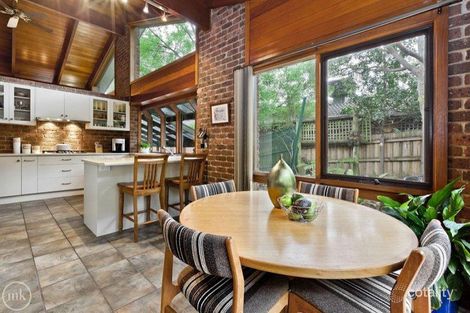 Property photo of 8 Coolabah Drive Eltham VIC 3095