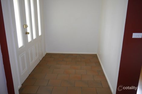 Property photo of 30 Kearneys Drive Orange NSW 2800