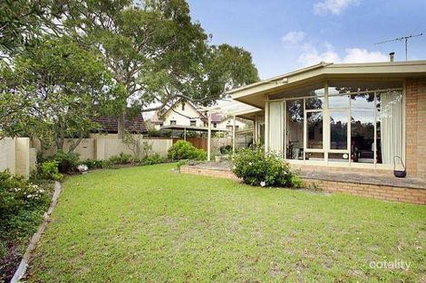 Property photo of 26 Tramway Parade Beaumaris VIC 3193