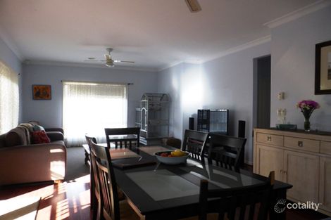 Property photo of 8 Southampton Drive Point Cook VIC 3030
