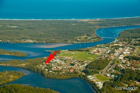 Property photo of 492 Ocean Drive Laurieton NSW 2443