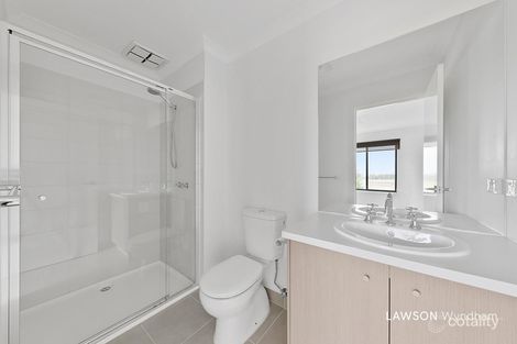 Property photo of 12 Illabunda Drive Werribee VIC 3030