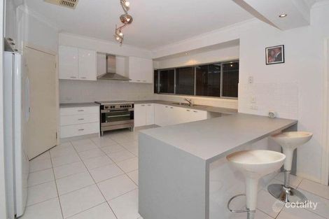 Property photo of 20 Lakefield Way Cairnlea VIC 3023