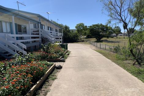 2/13 Red Hill Rd, Collinsville, QLD 4804