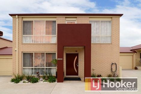 Property photo of 2/290B Pound Road Hampton Park VIC 3976