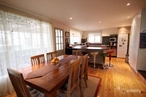 Property photo of 11 Macclesfield Road Emerald VIC 3782