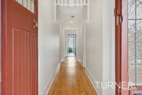 Property photo of 4 Hillview Road Kingswood SA 5062