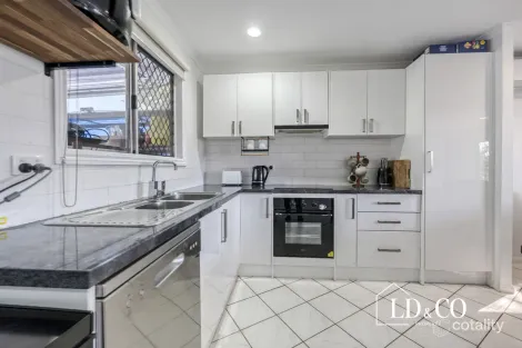 Property photo of 7 Nadarmi Drive Andergrove QLD 4740