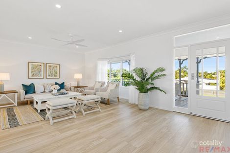 Property photo of 2 Flamingo Street Little Mountain QLD 4551