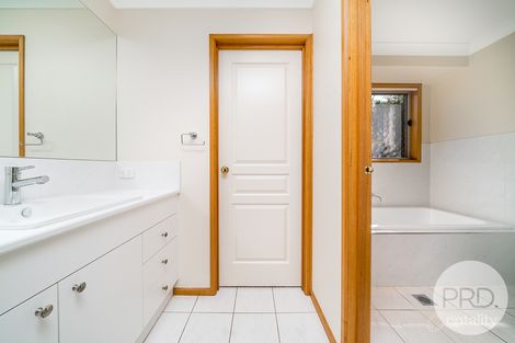 Property photo of 42 Rainbow Drive Estella NSW 2650