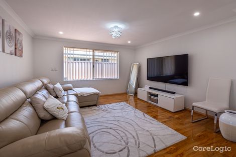 Property photo of 19 Sessilis Crescent Wattle Grove WA 6107