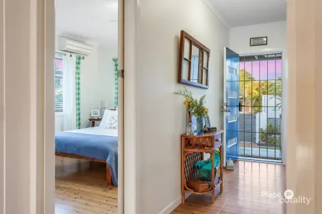 Property photo of 10 Weaber Street Clontarf QLD 4019