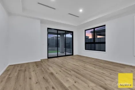 Property photo of 6 Eloara Street Tarneit VIC 3029
