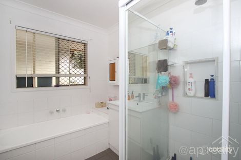 Property photo of 1 Eureka Court Redbank Plains QLD 4301
