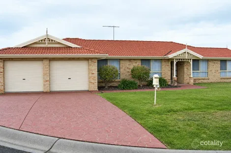2 Bonney Cl, St Helens Park, NSW 2560