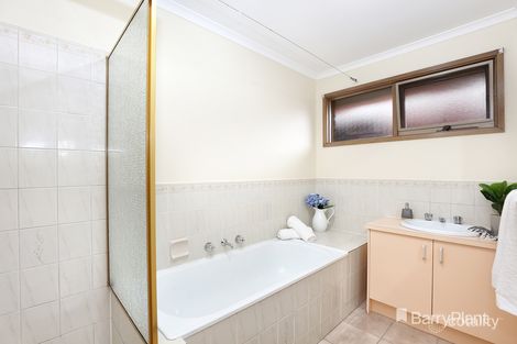 Property photo of 34 Magnolia Boulevard Meadow Heights VIC 3048