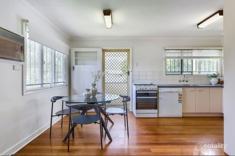 Property photo of 17 Ormeley Street Stafford Heights QLD 4053