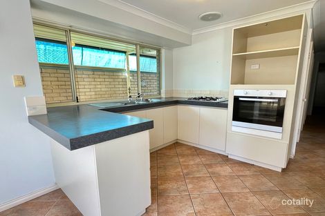 Property photo of 2/9 Coral Crescent Broadwater WA 6280