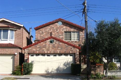 11 Universal St, Eastlakes, NSW 2018