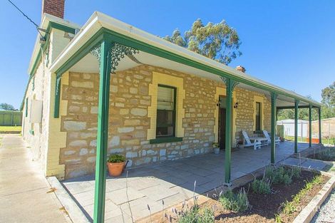 Property photo of 4 Thomas Street Saddleworth SA 5413