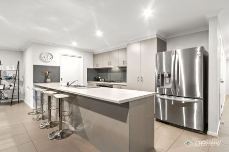Property photo of 3 Jazz Court Pakenham VIC 3810