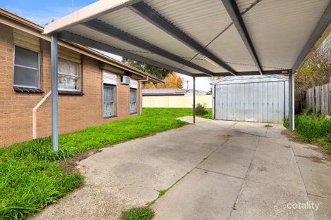 Property photo of 7 Leawarra Crescent Delacombe VIC 3356