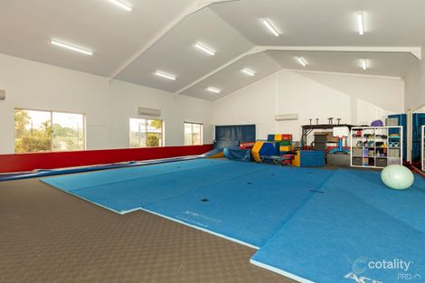 4 Pembroke Rd, Broome, WA 6725