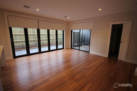 2/3 Livingstone St, Reservoir, VIC 3073