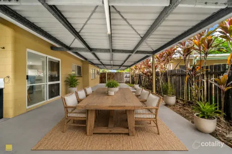 Property photo of 77 Bathurst Drive Bentley Park QLD 4869