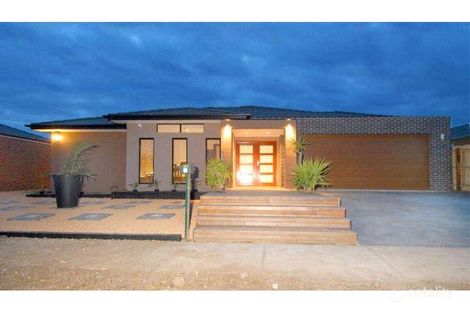 3 Coorong Ct, Taylors Hill, VIC 3037