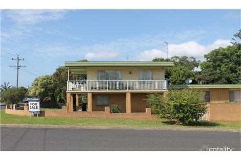 Property photo of 2 Calga Crescent Catalina NSW 2536