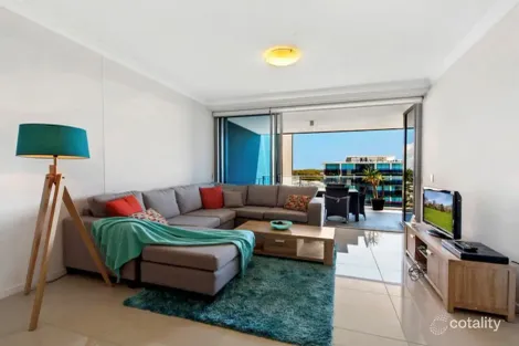 Property photo of 1911/25-31 East Quay Drive Biggera Waters QLD 4216