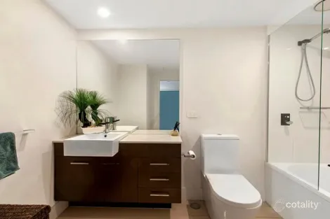 Property photo of 1911/25-31 East Quay Drive Biggera Waters QLD 4216