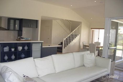 Property photo of 10 Cohen Vista Lakelands WA 6180