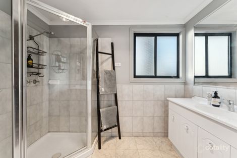 Property photo of 3 Kenswick Drive Hillside VIC 3037