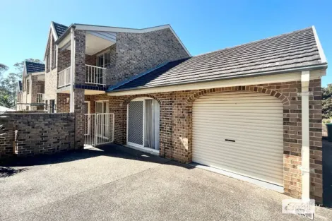 1/2 Lisa Pl, Sunshine Bay, NSW 2536